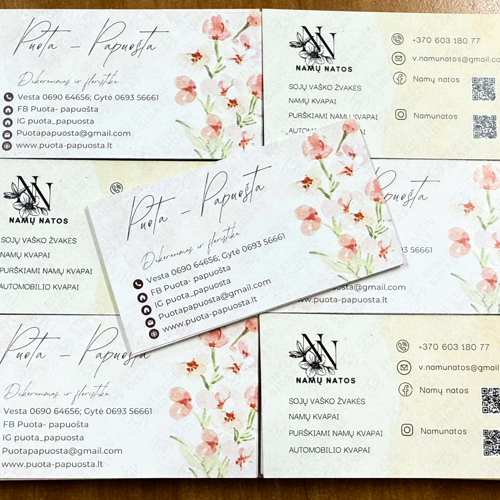 Dvipusės vizitinės kortelės ant 350 gsm kreidinio popieriaus